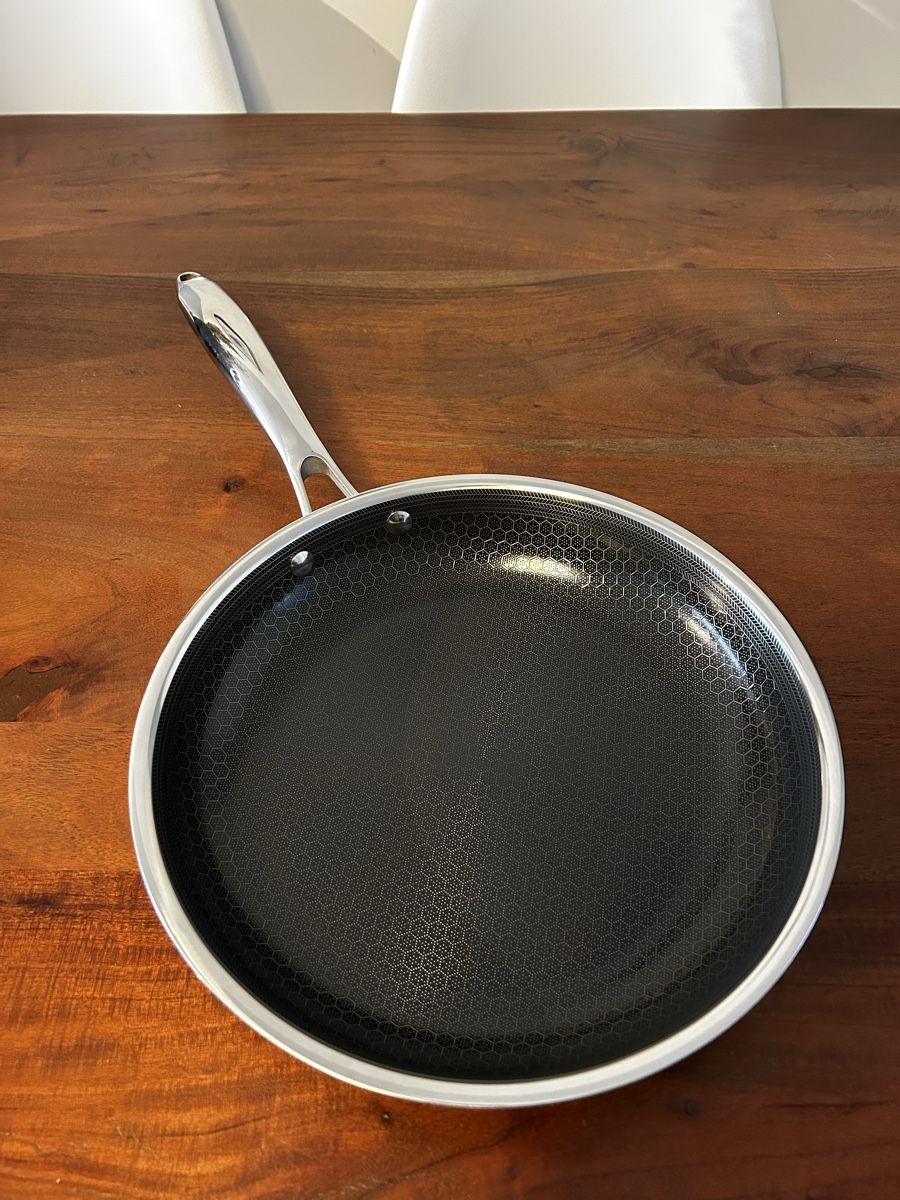 Poêles: Hexclad 25cm pan – Neuf (Voir description) à Zürich par etp_fl66