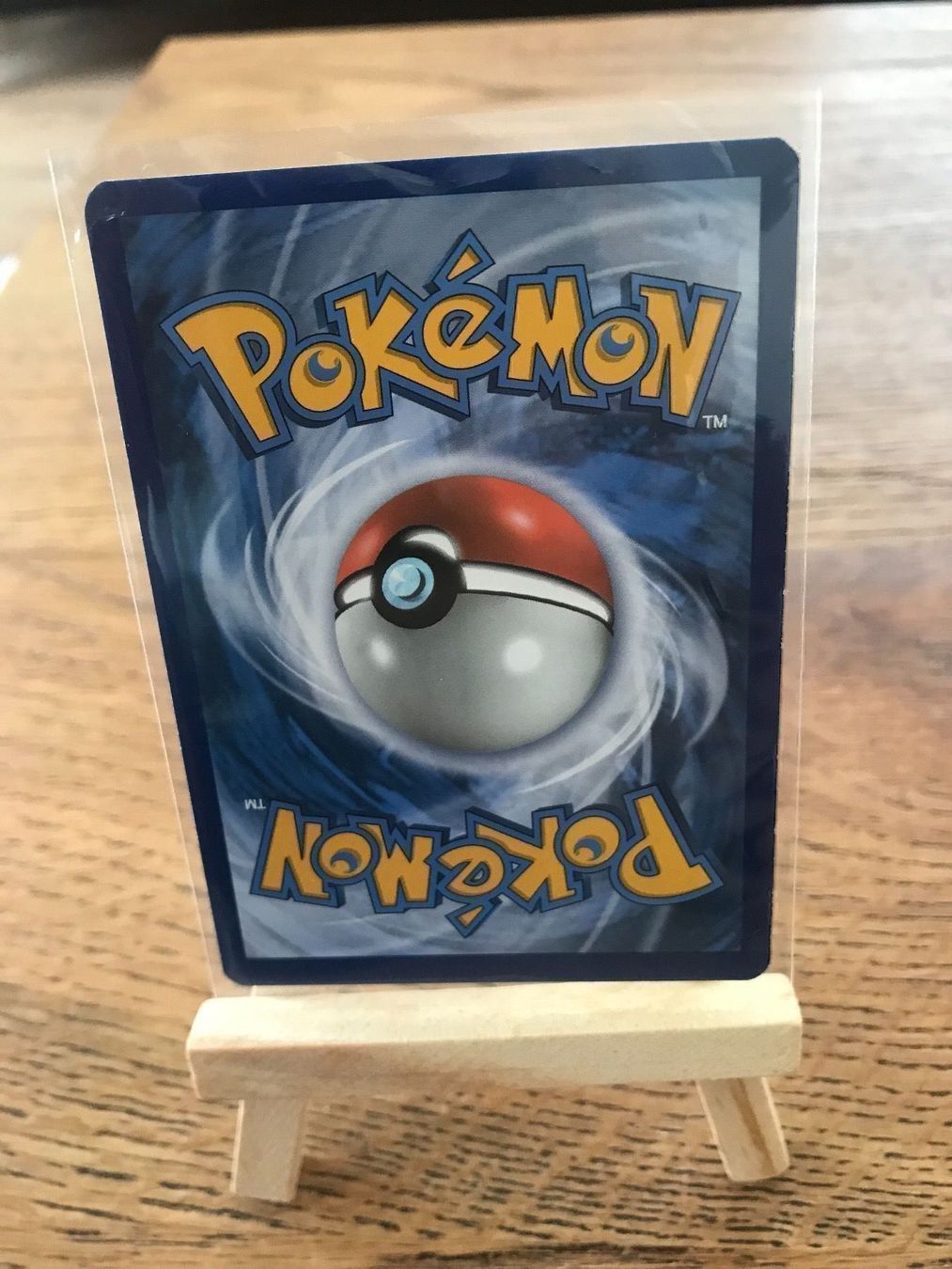 Pokémon Sammelbilder & Trading cards: Surfing Pickachu Pokemkarte Evolution – Gebraucht aus Küssnacht am Rigi von Ebikoner 4