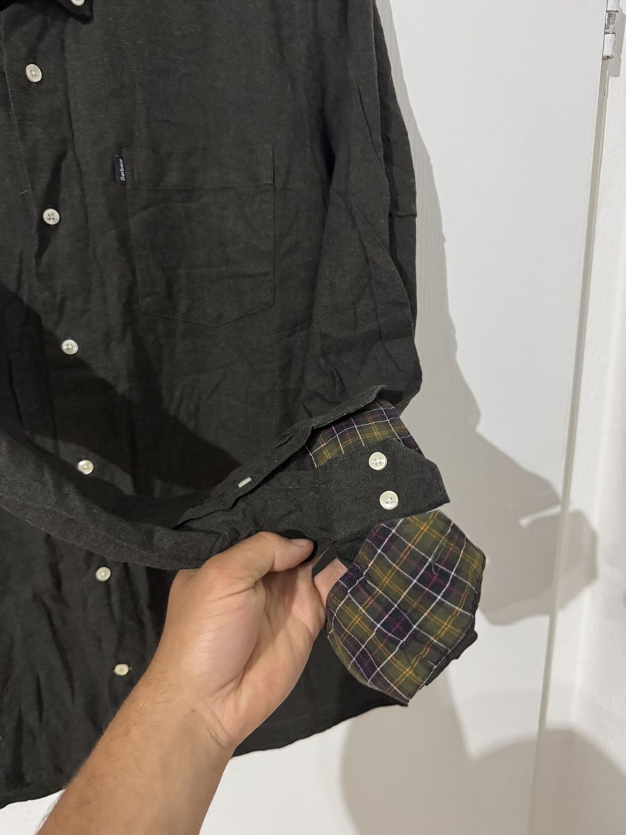Barbour Camicie: Barbour Hemd dunkelgrau Grösse M Tailored Fit oryginal – Nuovo (secondo la descrizione) da Wetzikon ZH venduto da Jan_wojt 5