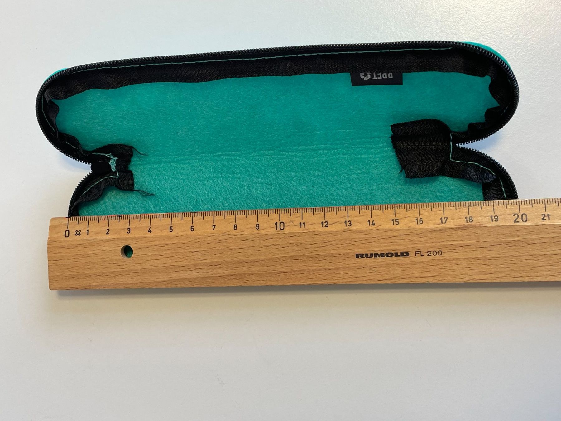 Uhrenboxen: Etui für Uhr oder Halsband – Neu (gemäss Beschreibung) aus Zug von Cry71 2