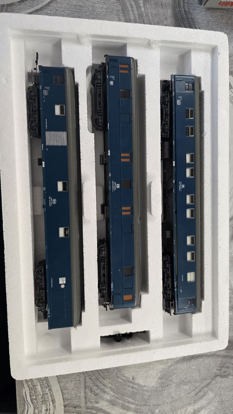 Märklin Modellini di ferrovie: coffret de 3 wagons atelier Marklin, digital son – Usato da la cibourg venduto da t-m-a