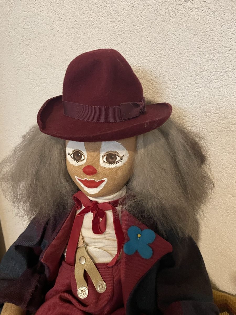 Bambole: Stoffpuppe Clown mit Violine – Usato da Dübendorf venduto da baumbeju 2