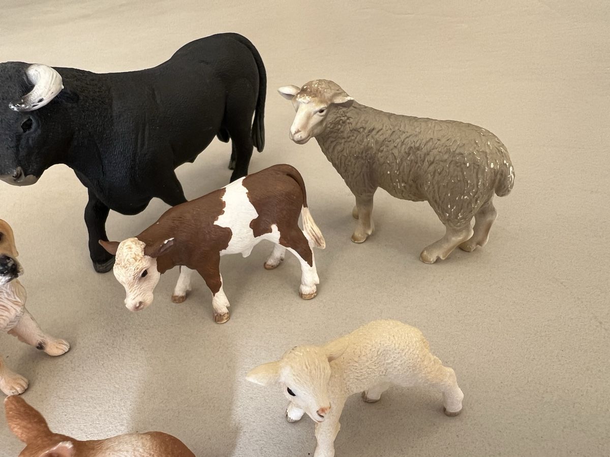 Schleich Spielzeuge: Schleich taureau, vache, chien  – Gebraucht aus La Tour-de-Peilz von zazen33 2