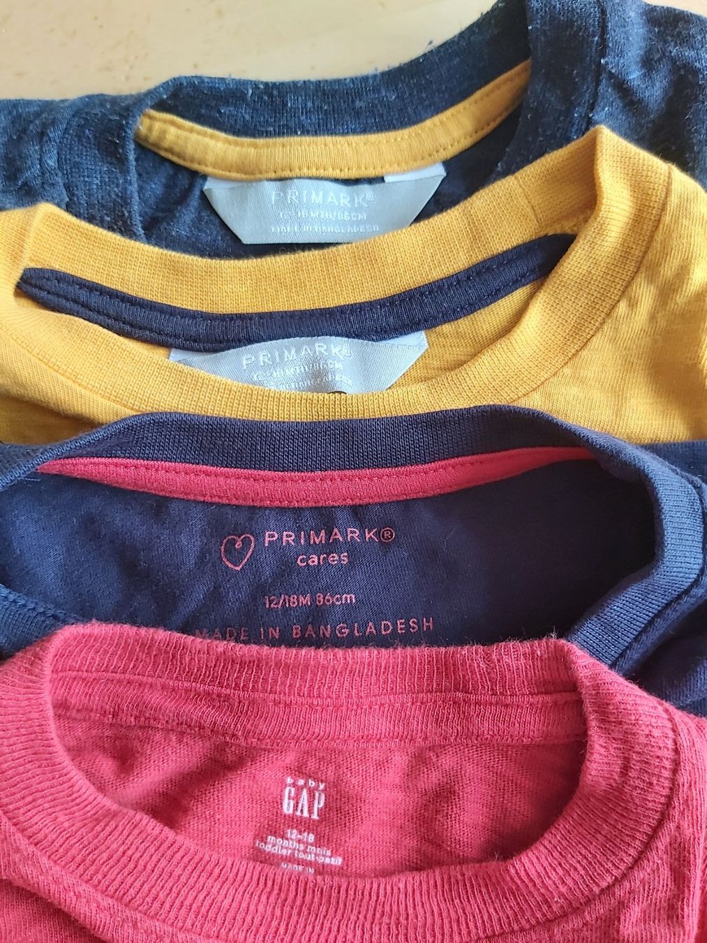 Gap Lotti & Set di vestiti: Pullover Gr. 12-18Mt.( 86cm) – Usato da Disentis/Mustér venduto da epa_862v 2