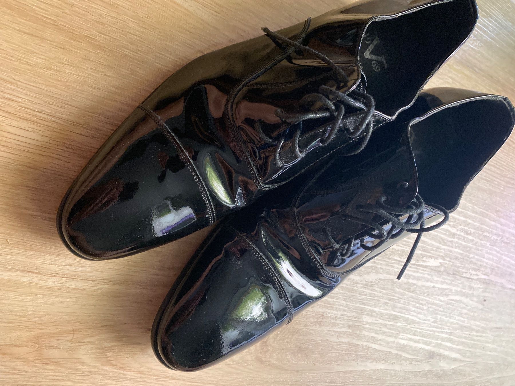 Versace Scarpe da uomo: Versace Schuhe Lack, Gr.42 – Usato da Zollikerberg venduto da Natallia71 4