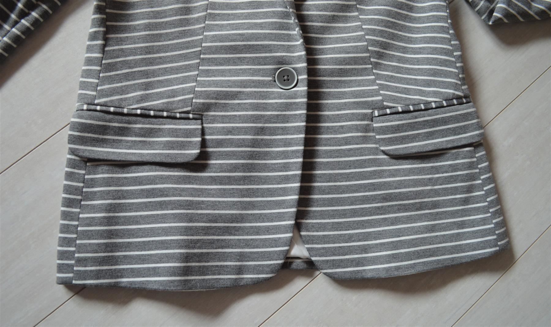 Giacche: Sweatjacke - Blazer Grösse 36 / neuwertig – Nuovo (secondo la descrizione) da Einigen venduto da Pretorius66 5