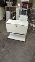 USM Haller Regal Lichtgrau 1x2 mit Klappe