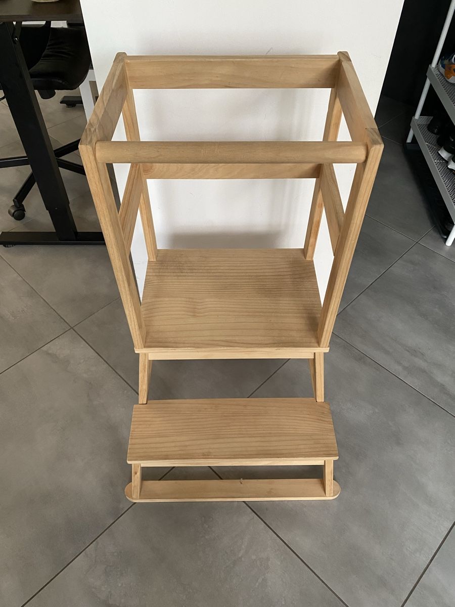 Chaises hautes: Lernturm  – D'occasion à Camorino par kat_zg8m 1