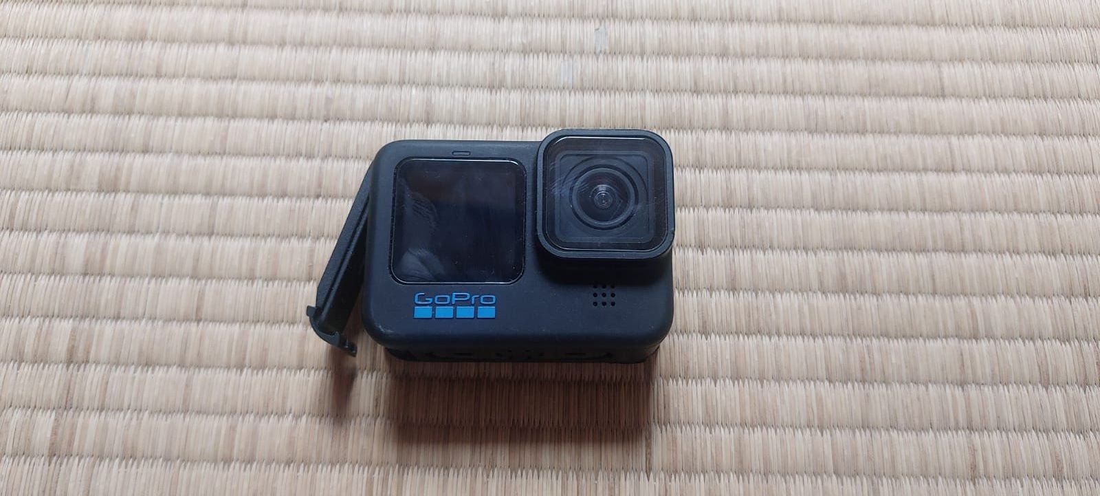 Gopro Action Cam: GoPro Hero 10 Black Defekt – Difettoso da Aeschi SO venduto da Mr.Cornrows