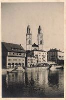 Zürich Grossmünster con Limmatquai (Zurigo)