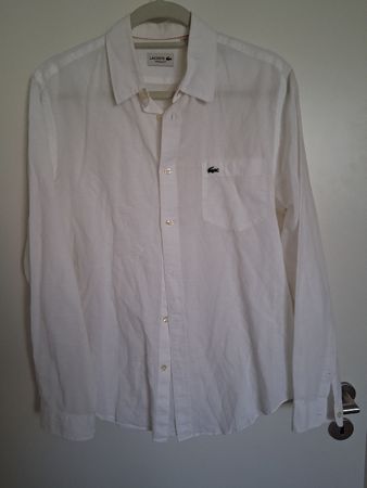2 Lacoste Hemde gebraucht aber top Gr.M in weiss und blau