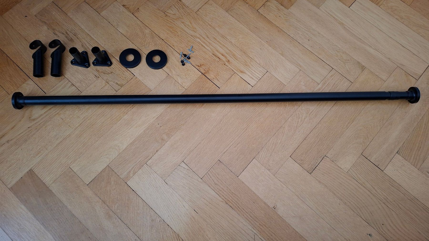 Pfister Vorhänge: 2 Vorhänge + Vorhangstange – Gebraucht aus Olten von ms_leading 3