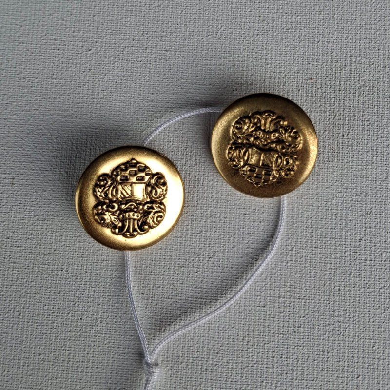 Bottoni: 2 Uniformknöpfe vintage mit Wappen – Usato da Weggis venduto da daisyflower