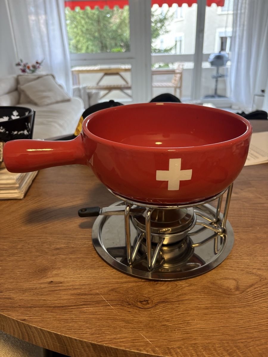 Elettrodomestici da cucina: Fondue Caquelon  – Usato da Zürich venduto da est_5nzq