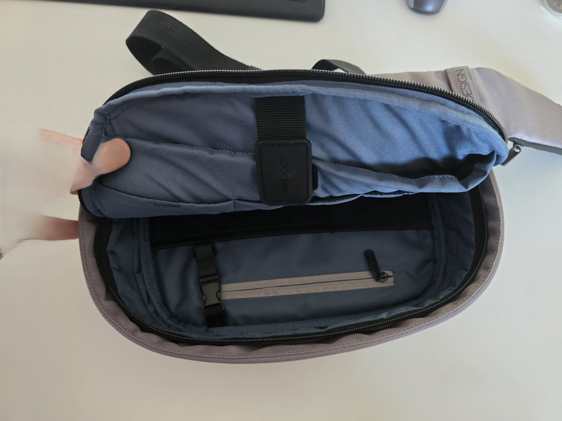 Zaini: XD Design Sac à dos Bobby Sling sécurisé – Usato da La Chaux-de-Fonds venduto da Cokecollection 4