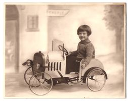 Fotografie Spielzeug-Auto Kind spielt mi