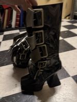 Underground Lack Stiefel Gr. 38 mit Schnallen, Top Herbst!