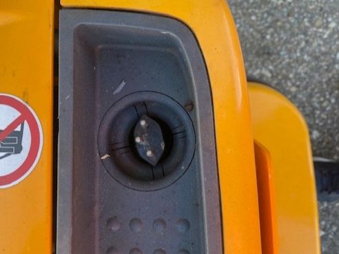 Jungheinrich Gabelstapler & Hubwagen: Junheinrich Ameis EJC 112 – Gebraucht aus Laufen von VERARMUS11 7
