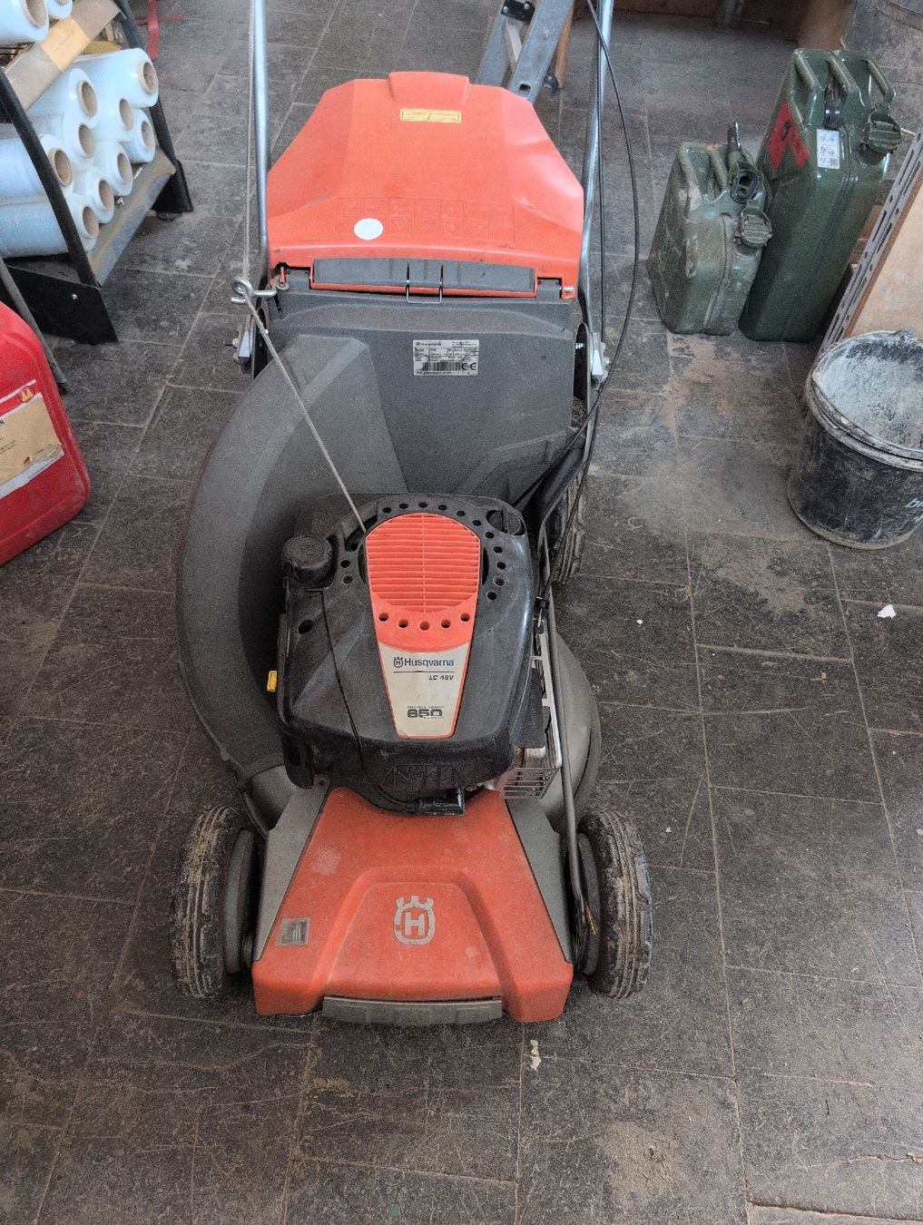 Husqvarna Tagliaerba: Rasenmäher Husqvarna LC 48V  – Usato da Berg TG venduto da sil_ml8m 1