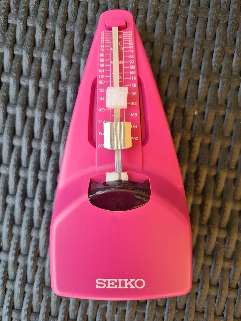 Strumenti musicali: Metronom Seiko Sp-100 Pink Neu – Nuovo e nell'imballaggio originale da Murten venduto da Musicrent