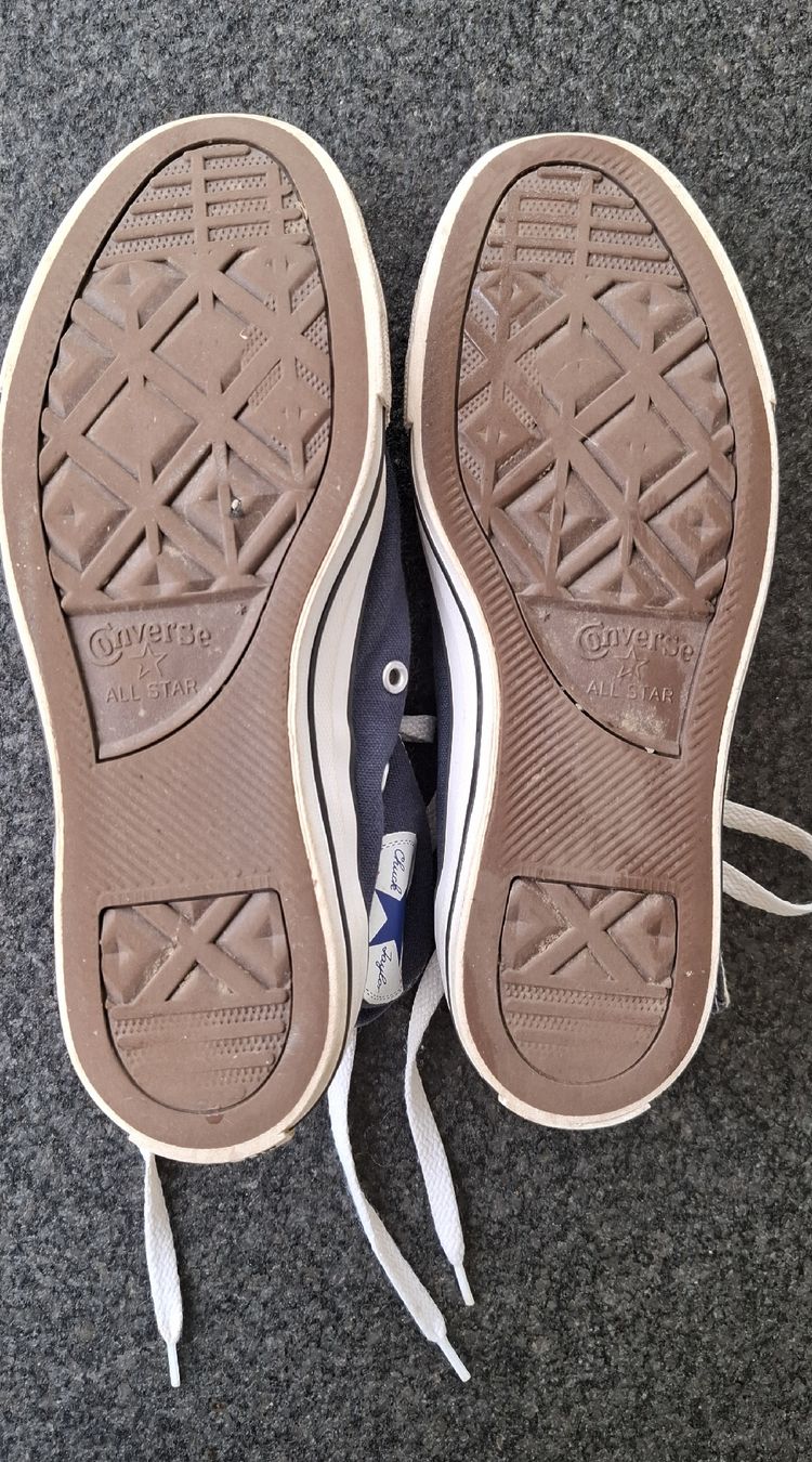 Converse Damenschuhe: Converse  – Neu (gemäss Beschreibung) aus Mümliswil von kaflu 2
