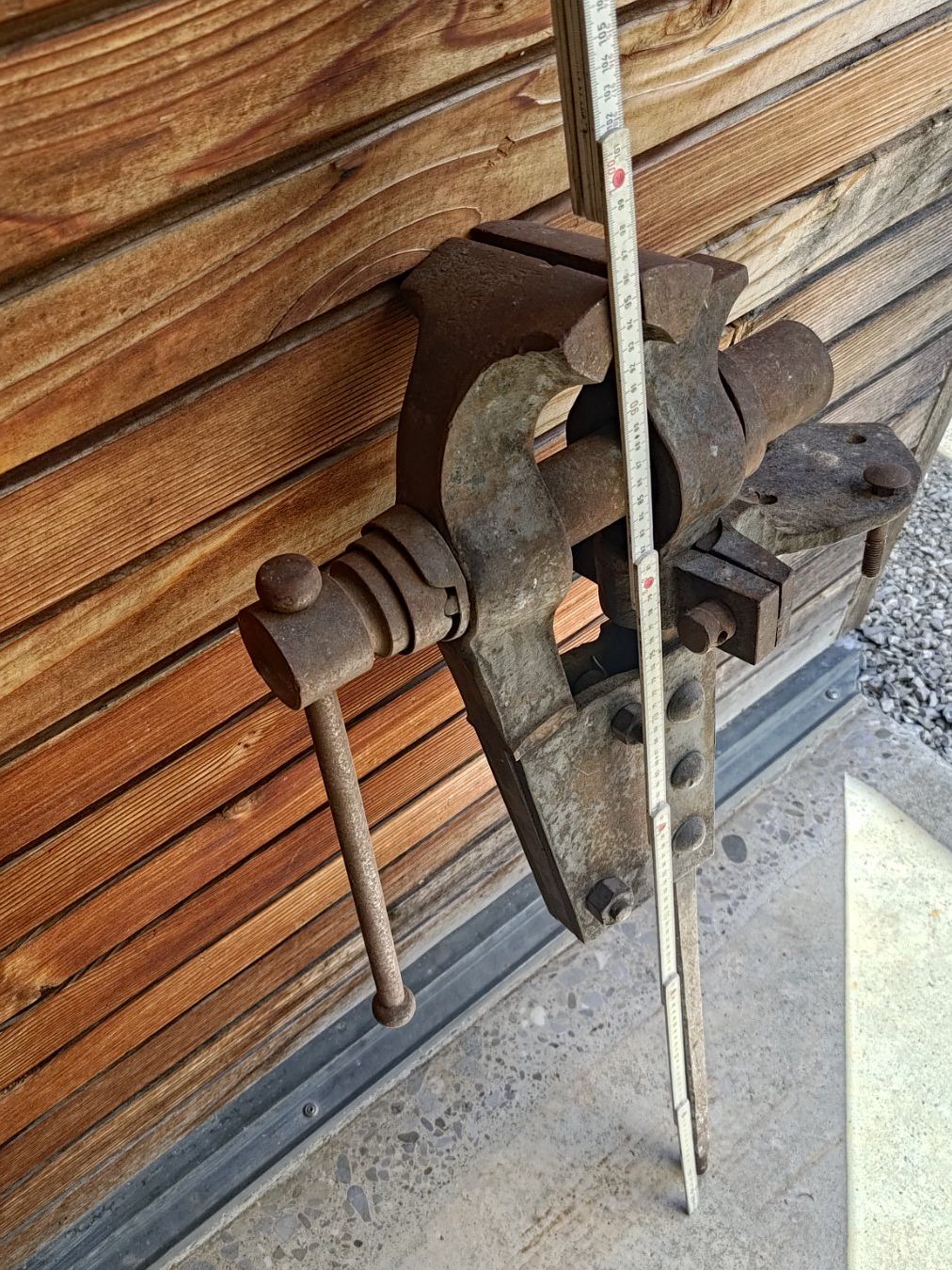 Tous les outils: Schmiedeschraubstock – D'occasion à Gerzensee par cobo02 2