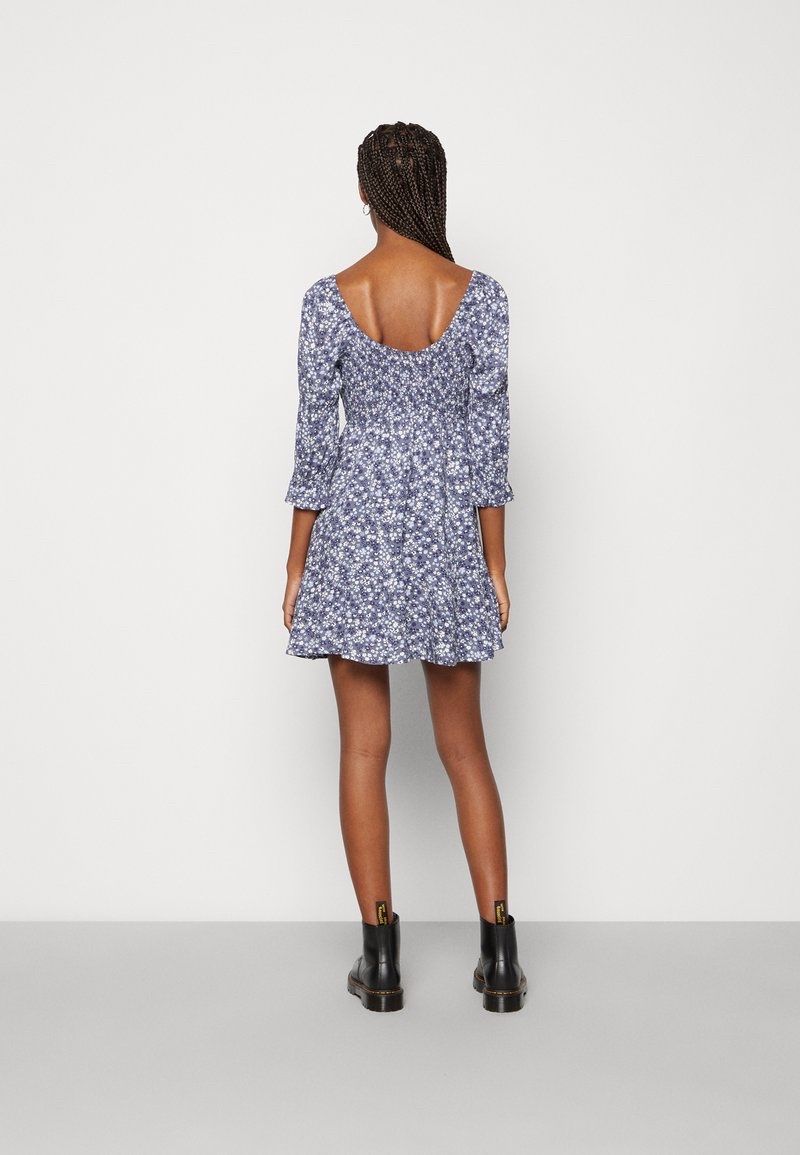 Hollister Vestiti: Hollister Freizeitkleid M – Usato da Rümlang venduto da svent 2