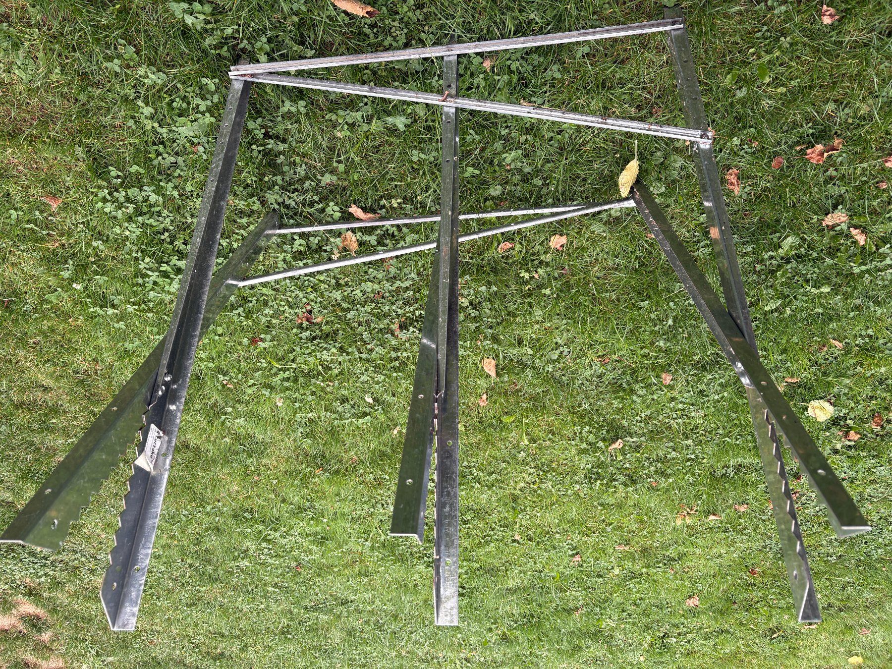 Alle Werkzeuge: Holzsägebock Metall klappbar gebraucht – Gebraucht aus Kollbrunn von Elbi5 2