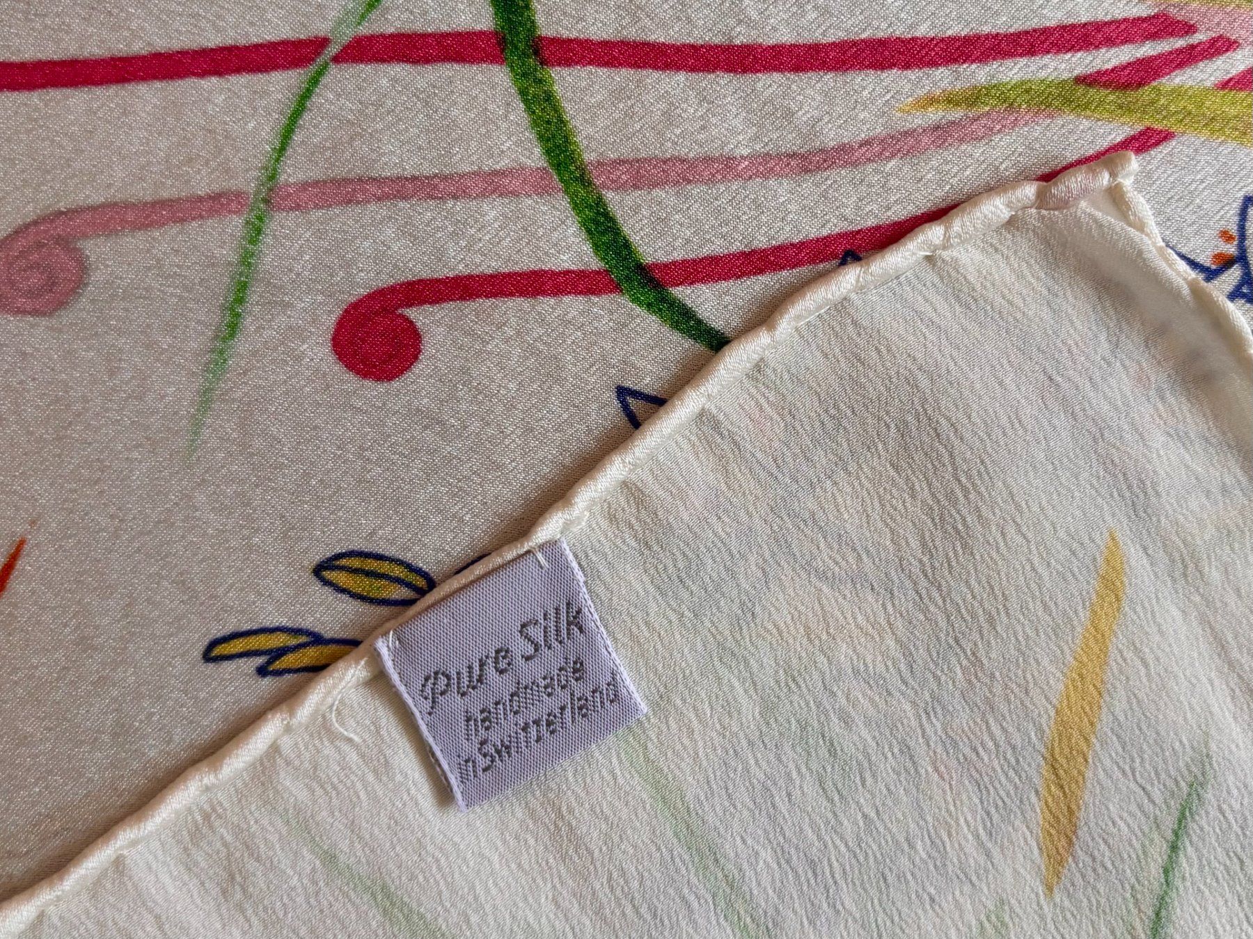 Fabric Frontline Foulard & Sciarpe: Fabric Frontline Seidentuch/Foulard – Usato da Unterägeri venduto da spi_7ck7 3