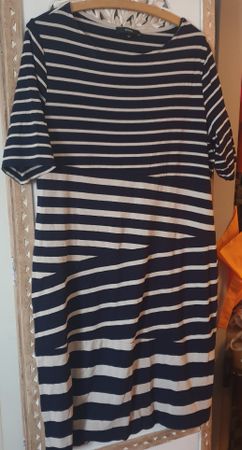 Bonita schänes Kleid Gr. 44