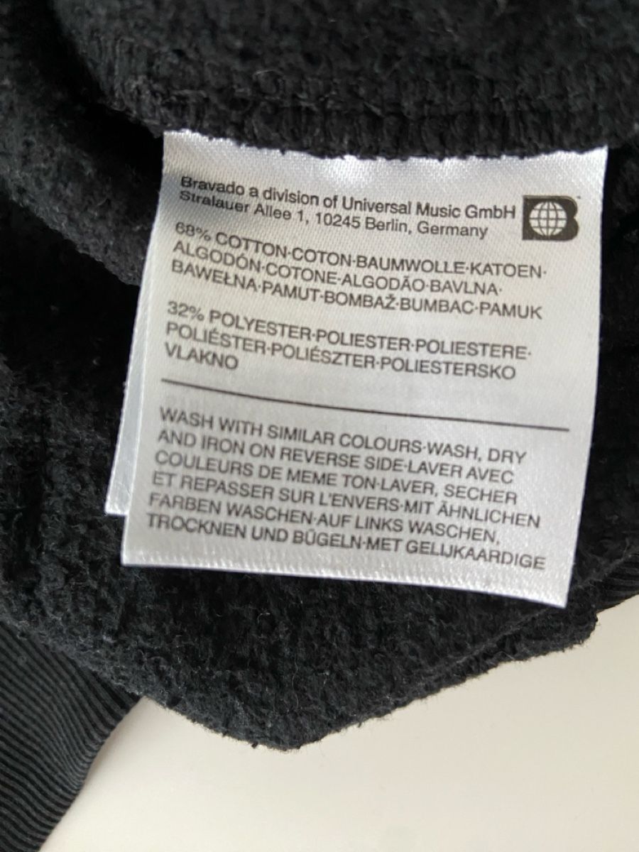 H&M Maglioni & Felpe: Billie Eilish Kapuzenpullover schwarz 158/164 – Usato da Luzern venduto da Nordischkind 1