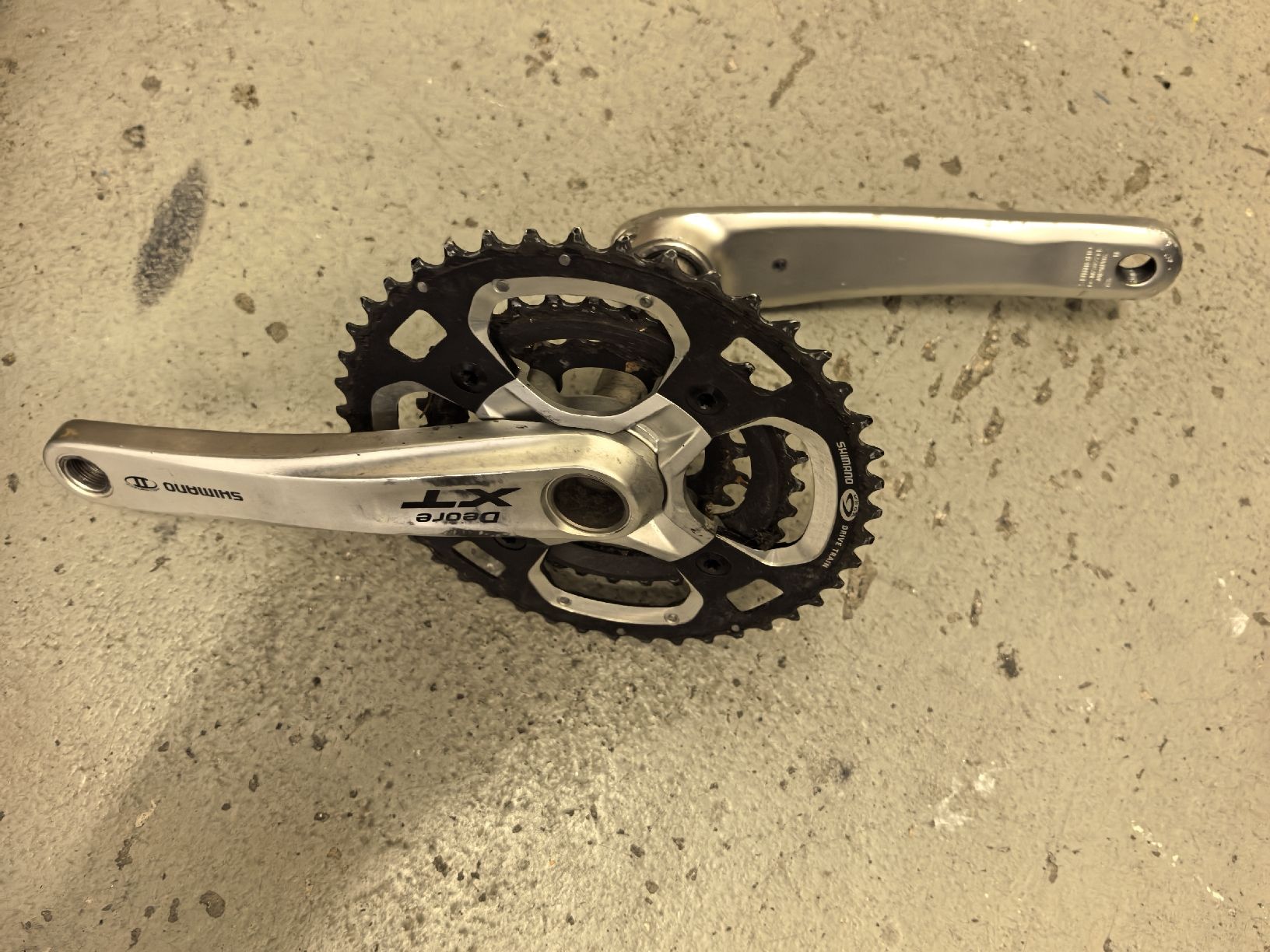 Pezzi di ricambio: Deore XT Kurbelsatz – Usato da winterthur venduto da Cmpbike