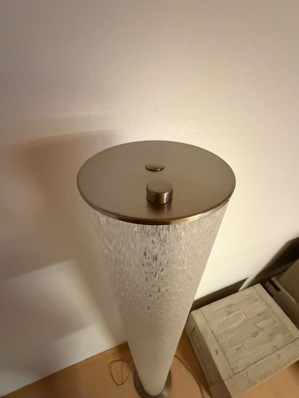 Lampes: Stehlampe – D'occasion à Niederwil AG par fcncapitano1985 1