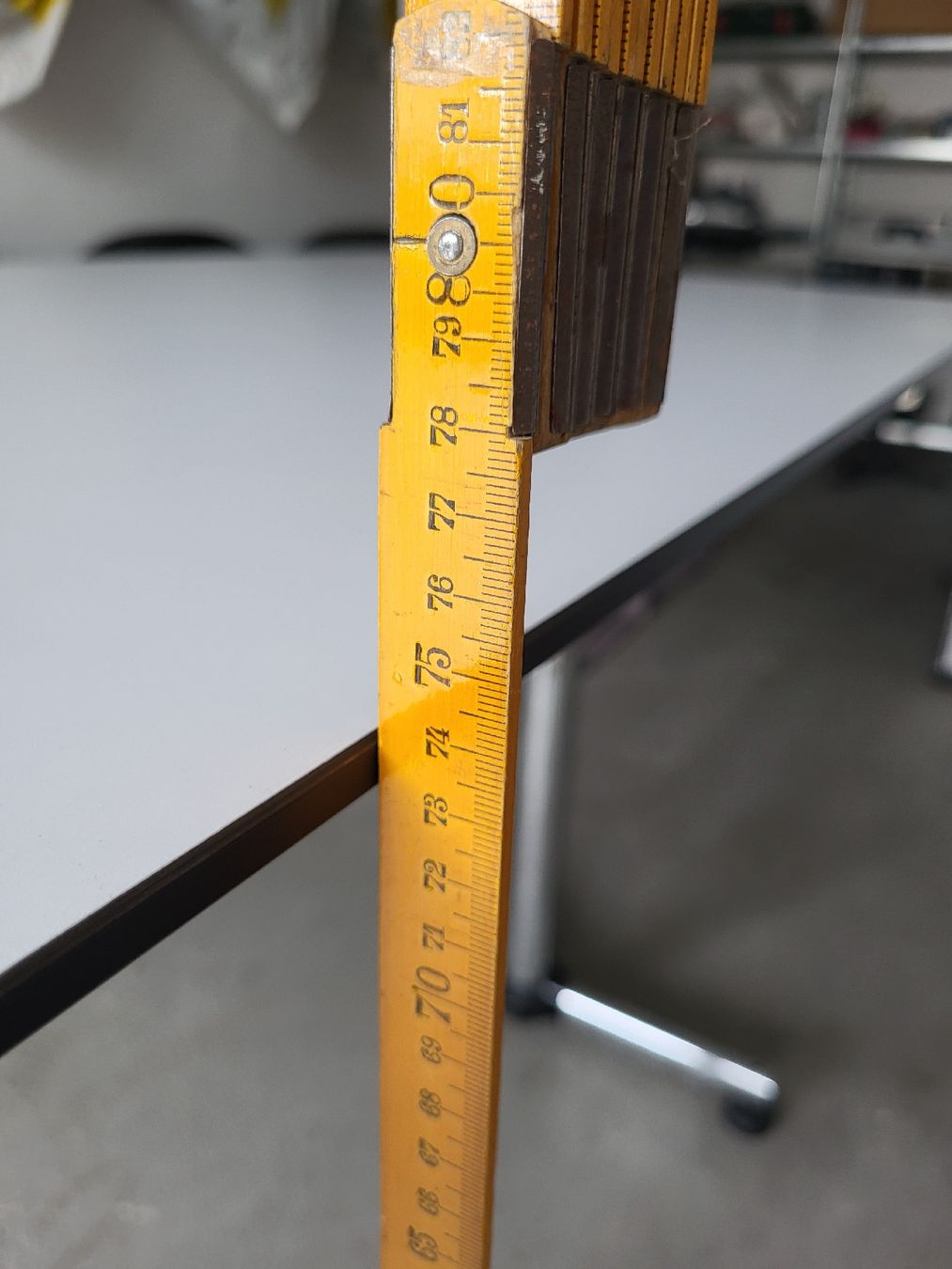 Scrivanie: USM Kitos Tisch 175x75 – Usato da Dietlikon venduto da Yul_yy9w 5