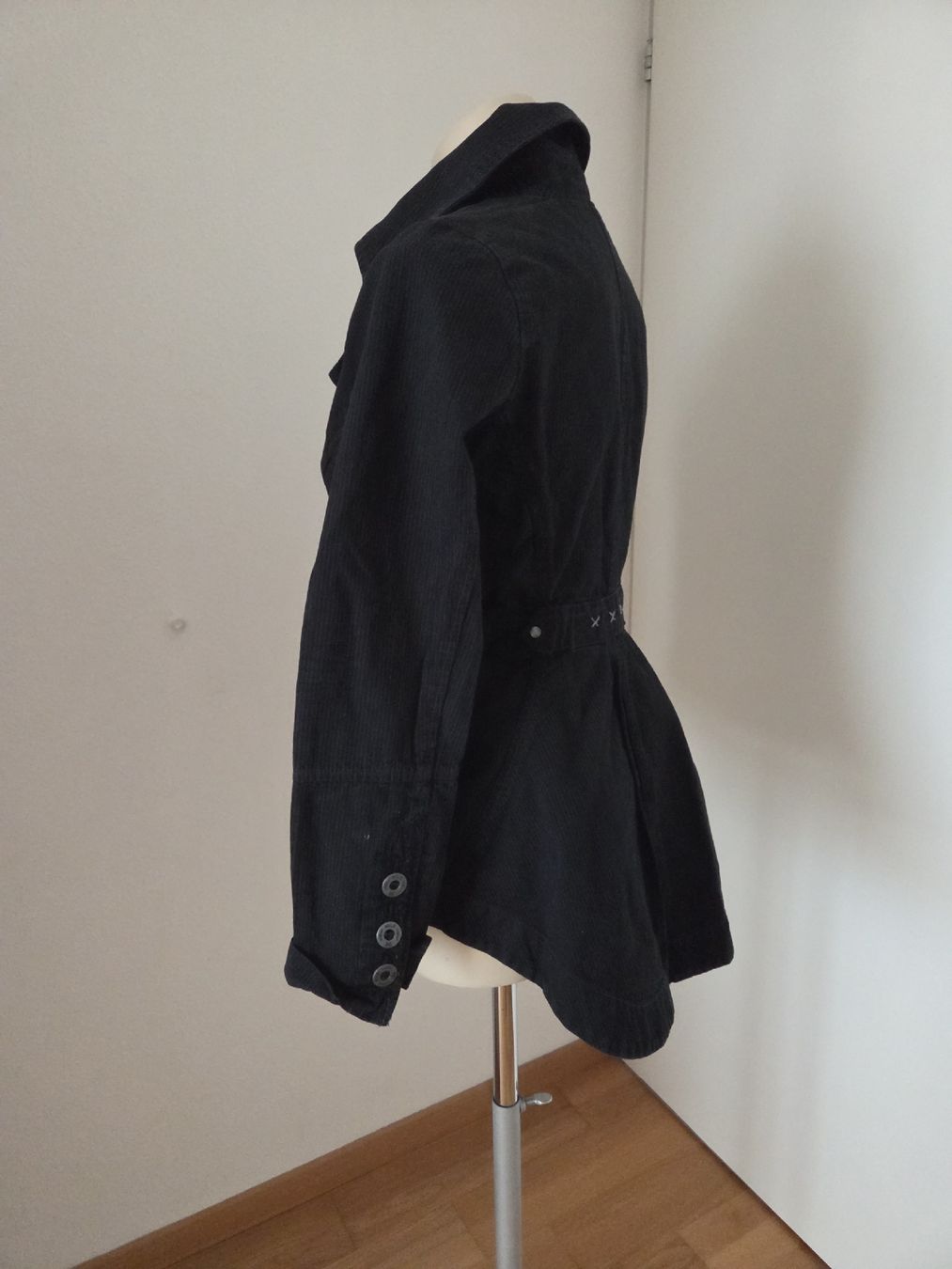 Nile Giacche: Nile Jacke – Usato da Luzern venduto da asmele2 3