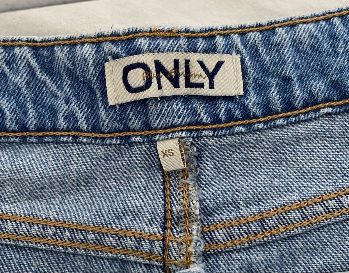 Only Gonne: ONLY Jeansrock – Nuovo (secondo la descrizione) da Bonstetten venduto da zweitihand.shop 2