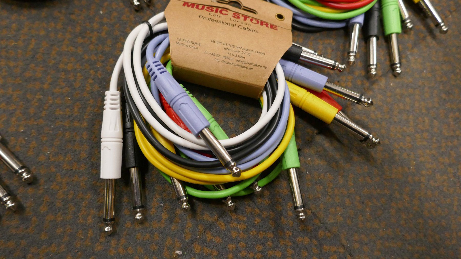 Kabel: Audio Patchkabel 0.6m - NEU – Neu und originalverpackt aus Wenslingen von FairlightCMI 1
