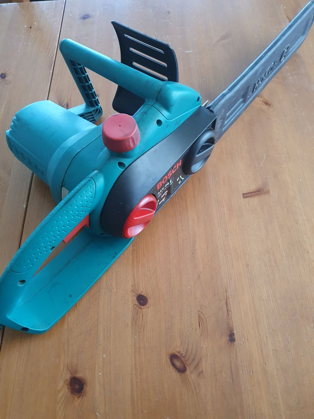 Bosch Seghe: BOSCH AKE 40 S Elektro-Kettensäge. – Usato da Wiedlisbach venduto da leiku88 1