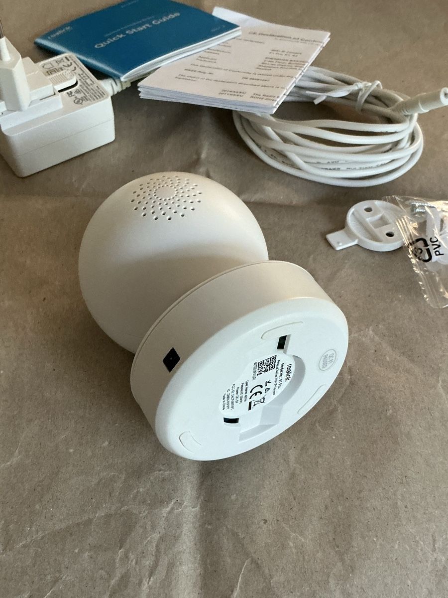 Reolink Systèmes d'alarme: Smart 5MP Wi-Fi PT Indoor Security Camera – Neuf (Voir description) à Jona par WaJaggi 2