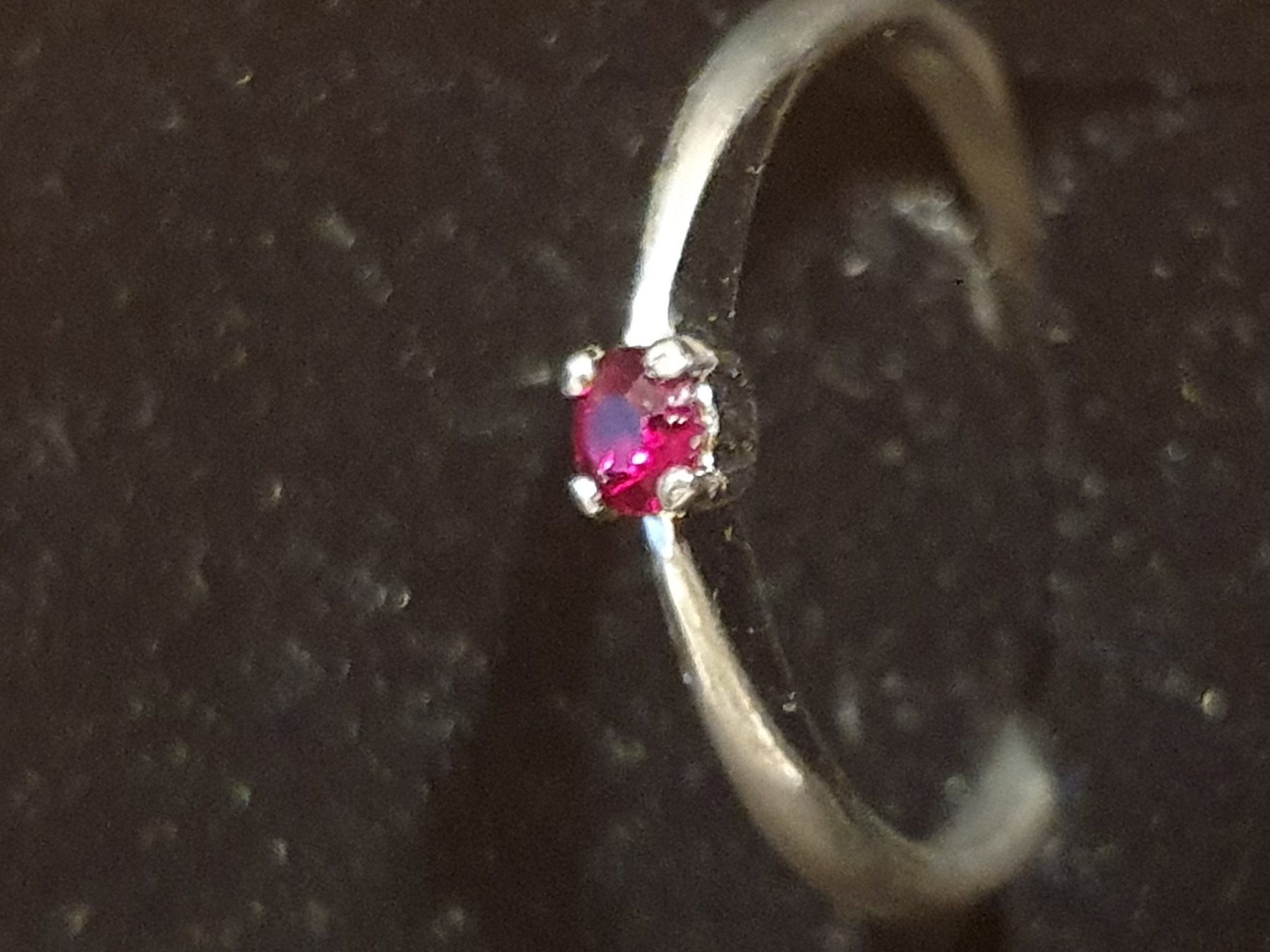 Anelli: Silber Ring Silber 800 Rubin Damenring – Usato da Russikon venduto da eunicetungol