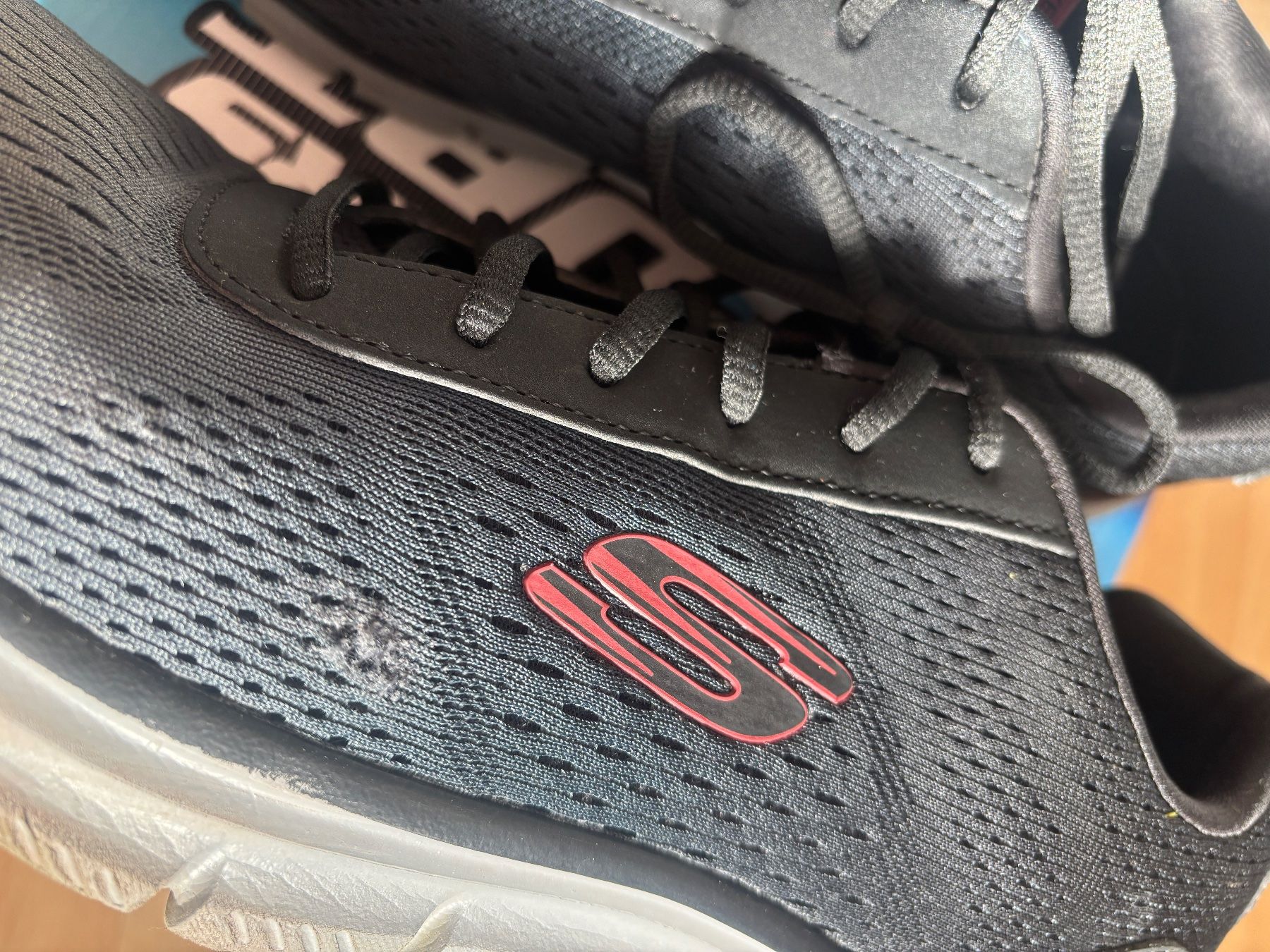 Skechers Scarpe da uomo: Skechers Gr 43 memory foam – Usato da Thun venduto da Melpi2010 2
