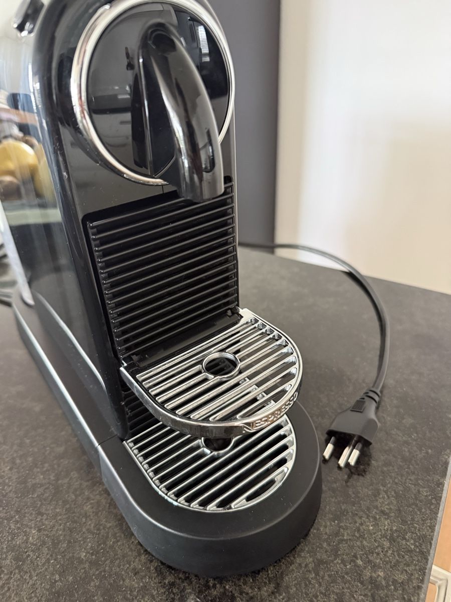 Nespresso Macchine per caffè & Macchine per espresso: Nespresso CitiZ Kaffeemaschine  – Usato da Buchs AG venduto da MiWeFe17 4