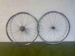Mavic Cosmos Laufradsatz für Rennvelo 28"