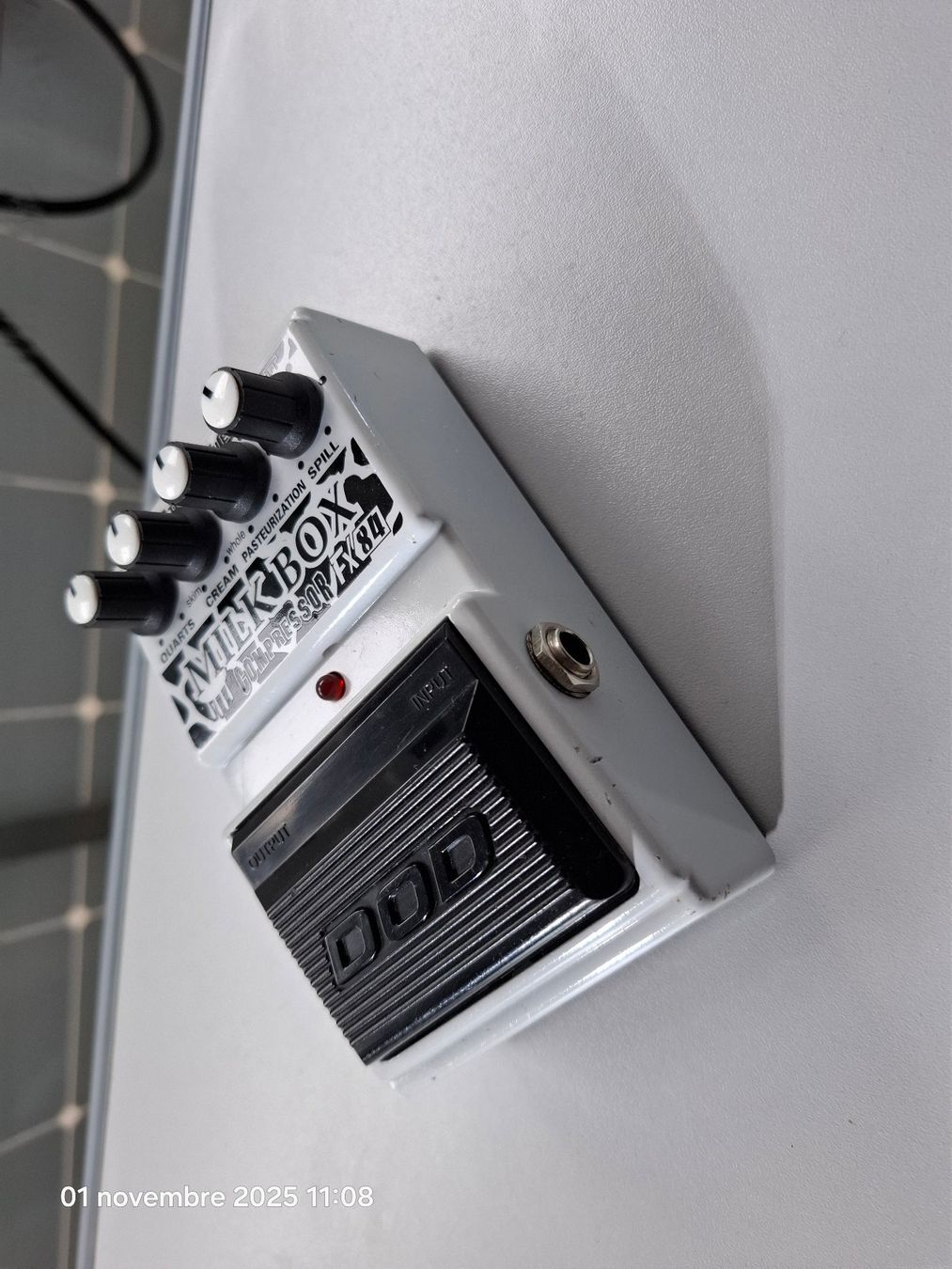 Strumenti musicali: DOD Milk Box Compressor FX84 – Usato da Yverdon-les-Bains venduto da Dan00 2