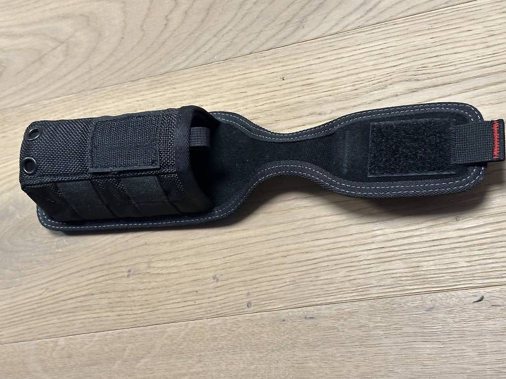Altro in  Abbigliamento & Accessori: Sonnenbrillen Etui – Usato da Kaltbach venduto da eagle013 3