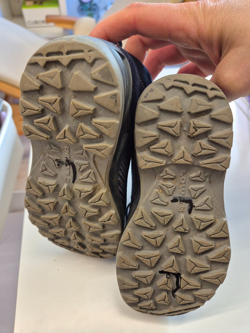 Lowa Scarpe per ragazzi: Lowa Schuhe 27 – Usato da Langnau i. E. venduto da Nana88 3
