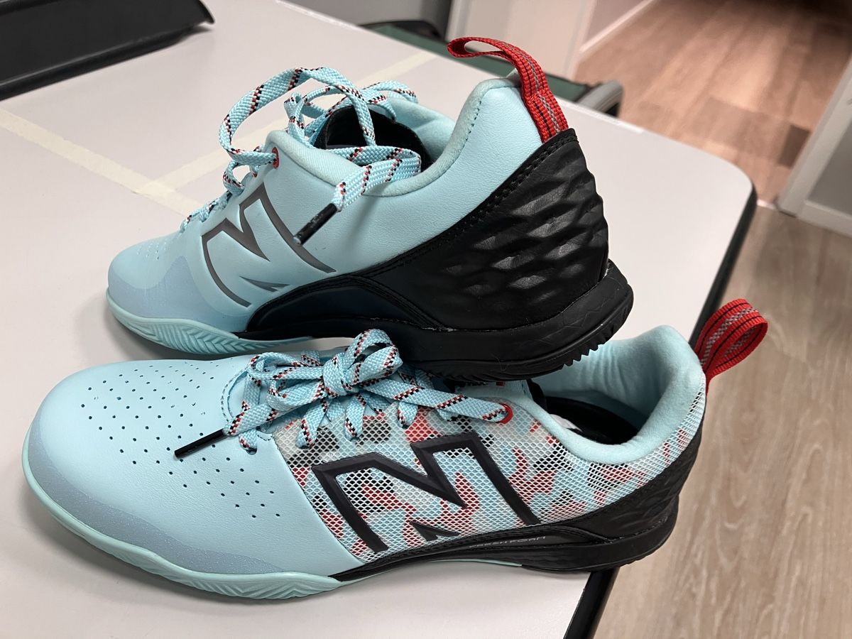 New Balance Scarpe da uomo: Fussball Indoor Schuhe – Nuovo e nell'imballaggio originale da Bern venduto da MG180