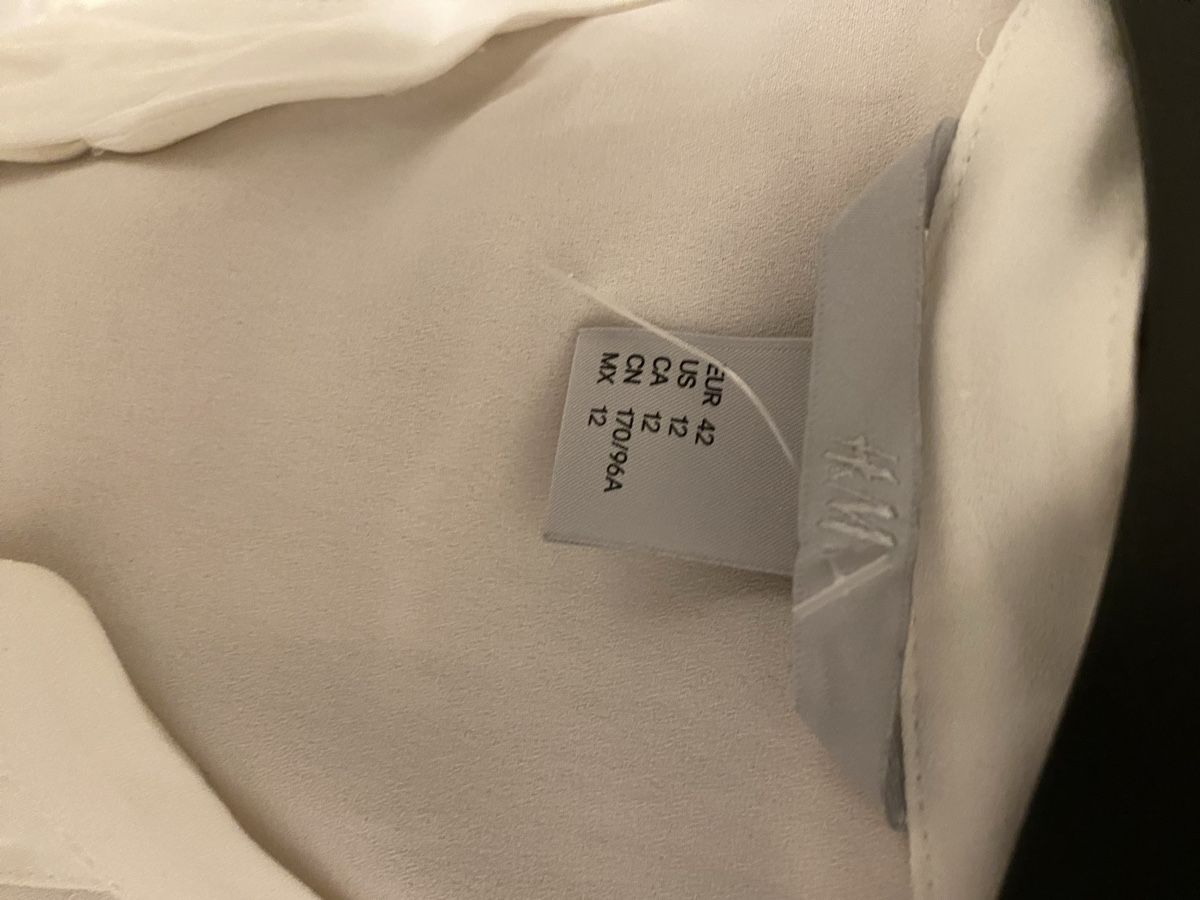 H&M Camicette: Damen Bluse Gr.42 – Usato da Pfungen venduto da Sheki56 3