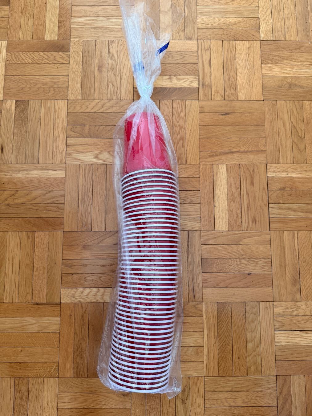 Spiele: Beer pong Becher / Red cups – Neu und originalverpackt aus Zürich von bias__b