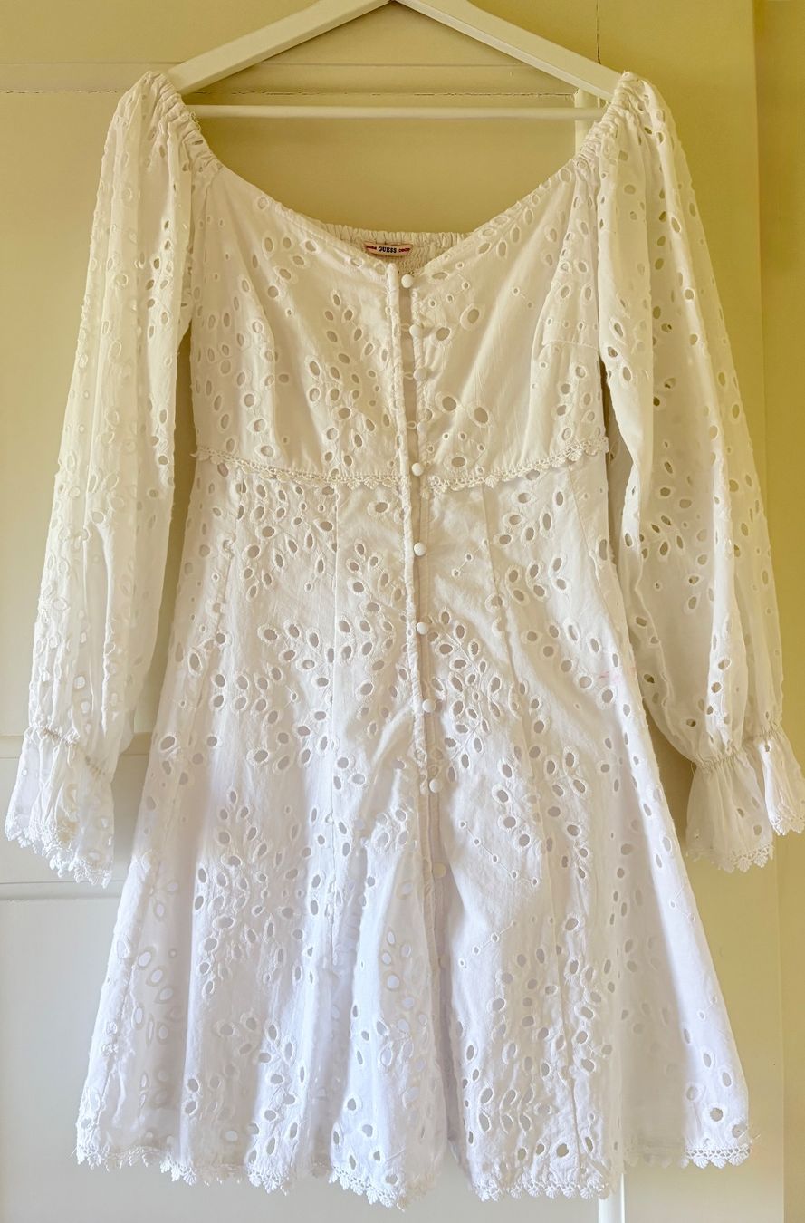 Guess Vestiti: ROMANTIC ROBE BLANCHE GUESS - TAILLE - SMAL - – Usato da Morges venduto da Bubblecut 1